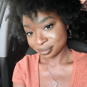 Meet your Posher, Chassity